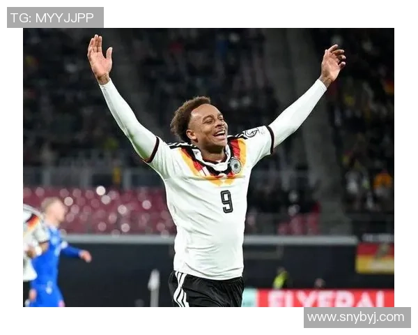 英超赛场巴黎圣日耳曼小胜莱比锡引发全场热议与惊喜分析 英超赛场巴黎圣日耳曼小胜莱比锡引发全场热议与惊喜分析