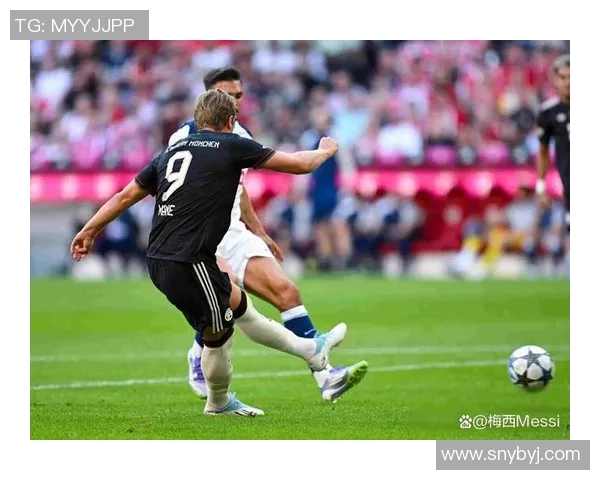 国王杯惊天冷门曼联狂胜热刺6比2乌龙球成比赛转折点