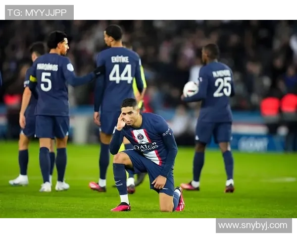 中超精彩对决巴黎圣日耳曼逆转曼联全场沸腾瞬间回顾与分析