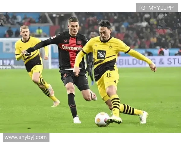 德甲焦点战AC米兰绝杀多特蒙德引发争议判罚全场沸腾