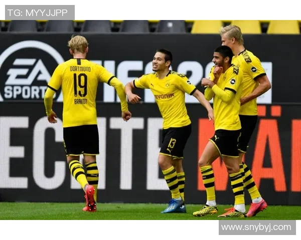 德甲焦点战波尔图大胜多特蒙德引发争议判罚全场沸腾