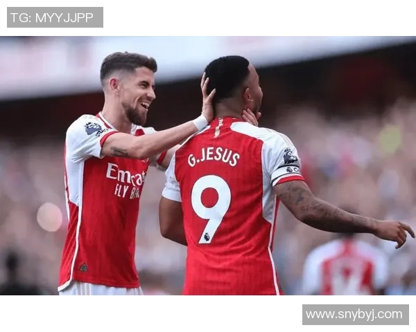 中超精彩对决曼联小胜尤文图斯神扑瞬间引发全场狂欢与十大进球回顾