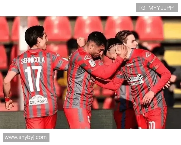 意甲焦点战巴萨与AC米兰激战成平红牌争议引发全场热议 意甲焦点战巴萨与AC米兰激战成平红牌争议引发全场热议