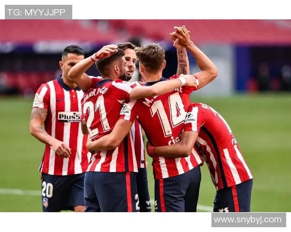 欧联杯本菲卡大胜巴萨三球零封全场焦点解析与赛后反响 欧联杯本菲卡大胜巴萨三球零封全场焦点解析与赛后反响