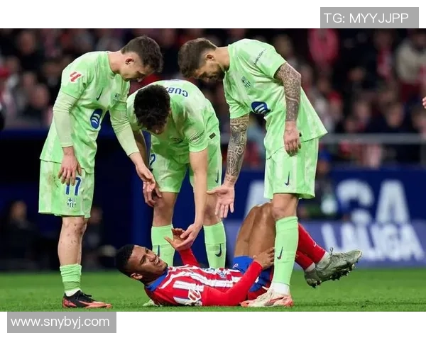 西甲焦点战巴萨强势3-0击败热刺赛场瞬间引发热烈反响 西甲焦点战巴萨强势3-0击败热刺赛场瞬间引发热烈反响