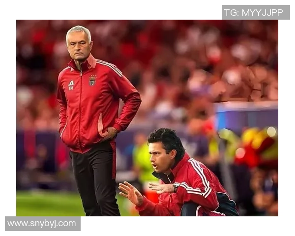 欧冠激战利物浦险胜本菲卡帽子戏法引发争议判罚全场沸腾