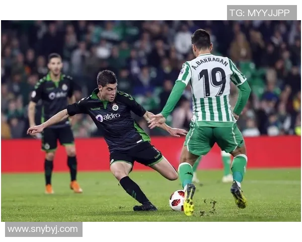 西甲焦点战里昂与巴萨握手言和补时进球引发转会热议